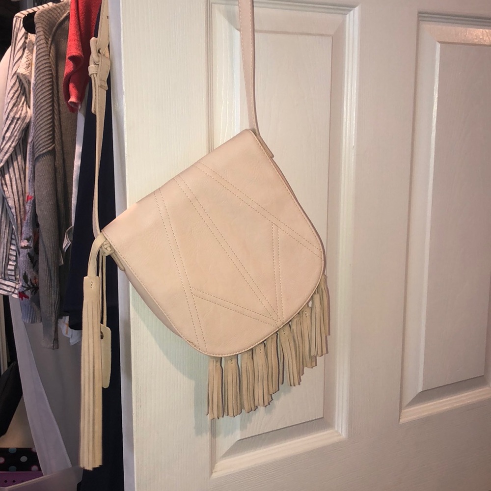 Cross body bag.